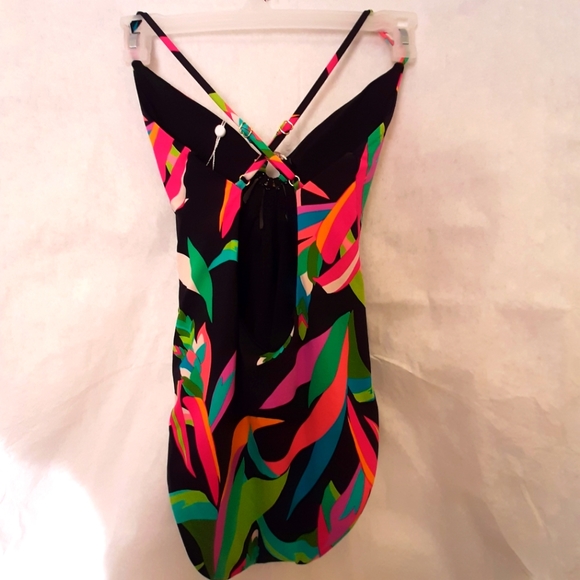 Trina Turk Birds Of Paradise One Piece Swimsuit Size 14 - Picture 8 of 10